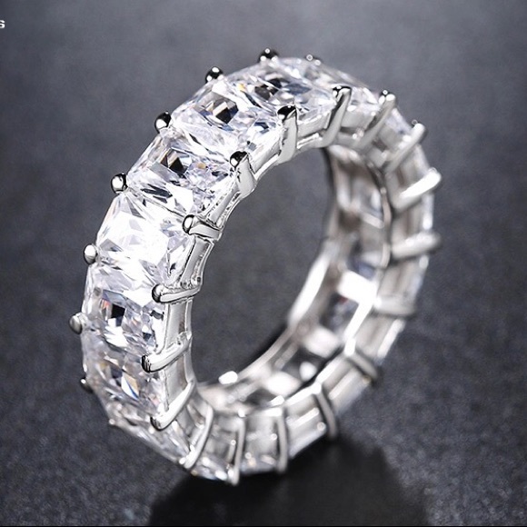 💍The KYLIE One Row Band - Picture 2 of 5